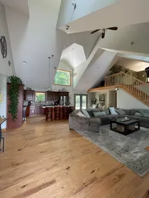 Spacious Private Home with Hot Tub WeAREPennState - Image 2