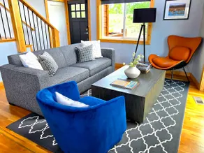 Serenity Lodge - Private/3 Decks/Firepit/Views! - Image 5