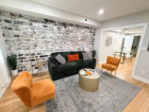 Upscale 4BR Home @H St Corridor Free Cancellation - Image 3