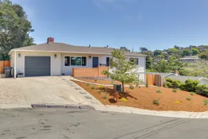 Modern Del Rey Oaks Retreat: 2 Mi to Monterey Bay - Image 3