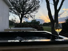 Bliss In Boerne - King View - Jacuzzi/Quiet - Image 4