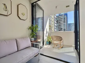 Superb 1b Modern Apt w View/ Top Location/ Free P - Image 4