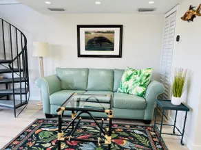Manatee Hideaway waterfront condo/ boat slip/ pool - Image 2
