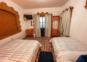 Casa Kiko, centrally located with a pool - Image 4