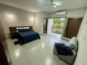 Spacious apartment minutes from the airport - Image 2