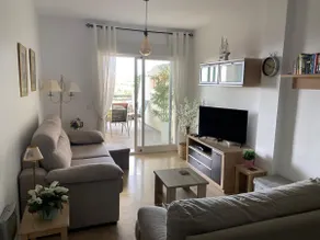 Well maintained, great location - Image 3