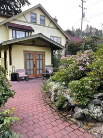 Shawnigan Lake Garden Suite 40kms to Victoria - Image 2