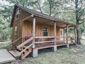 Gilbert Cabin #2 near Buffalo River - Image 5