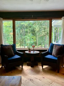 The Lodge - Image 4