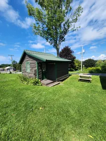Cabin #6 at Salmon River Cabins - Image 2