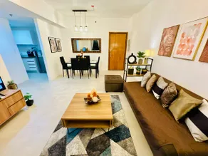 LetStay Aspire 42S 1-BR Condo 56-Sqm - Image 2