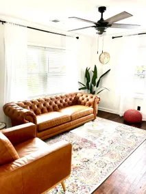 Harley’s Hideaway~ Historic Pet Friendly Charmer - Image 2
