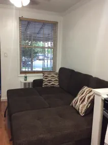 Cozy Canarsie Getaway, Brooklyn - Image 3