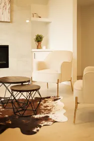 Luxury Inner City Home | King Bed, A/C, BBQ - Image 5