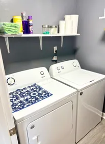 2Br w/grill,75’ TV, KING BED - Image 5