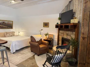 Guesthouse at Morning Song Farm - Image 3