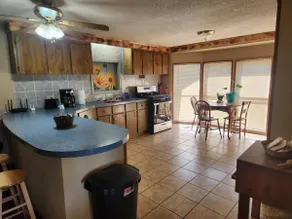 Sunflower House - Image 4