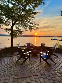 Lake Life Lodge - On the Water - Hot Tub - Image 4