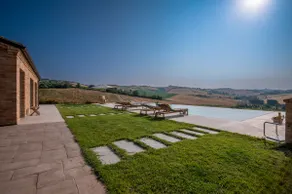 Luxury Villa private SPA, Jacuzzi, Infinity Pool - Image 3