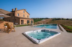 Luxury Villa private SPA, Jacuzzi, Infinity Pool - Image 5