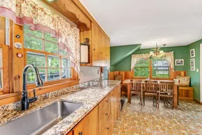 Countryside 4BR near skiing w/ amazing views - Image 5