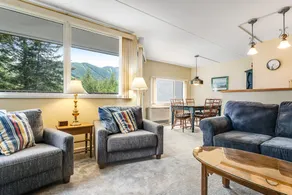 Welcoming 2BR Mountainview | Deck | Pool - Image 3