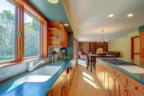 Secluded 5BR Mountainview | Fireplace | Deck - Image 3