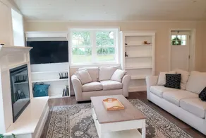 Large 3BR Mountainview | Fireplace | Near skiing - Image 5