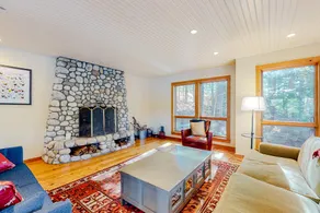 3 BR lakefront, countryside cabin - Image 5