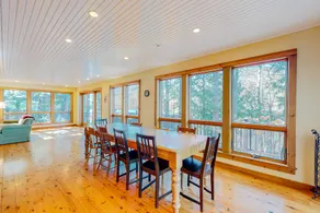 3 BR lakefront, countryside cabin - Image 3