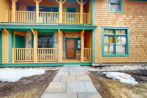 Stratton TreeTop 3BR with hot tub & fireplace - Image 2
