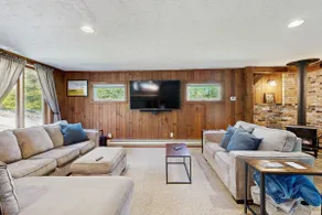 Inviting riverfront 3BR near skiing & golf - Image 3