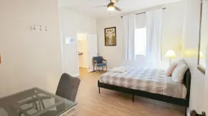 Spacious 6BR Home| 6.5 Baths Perfect for Big Group - Image 2