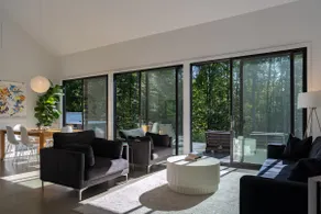 Modern Woodland Getaway with Hot Tub and Fire Pit - Image 4