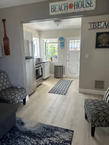 Cozy Beach Cottage in the Heart of Pacific Beach - Image 3