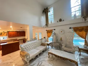The Royal Gem 4BR 3BA | Private Pool & Royal Theme - Image 5