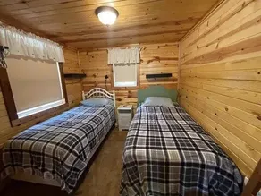 Big Pine Lake Cabin - Image 3