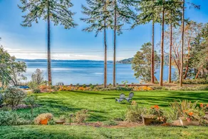 4BR Bayview Dog Friendly - Deck - Garage Parking - Image 3