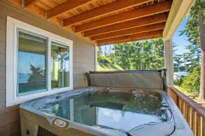 3BR Bayview | Hot Tub | Deck | Firepit - Image 3