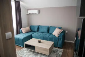 NOMAD Apartments - Image 2