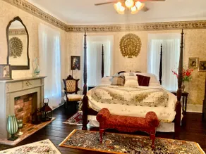 Historic Jefferson Beauty! The Spellings House - Image 4