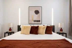 Sleek ! 1BR King ! Ping Pong/Gym ! 30 min to NYC - Image 5