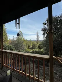 Peaceful private getaway with a view! Spa access! - Image 3