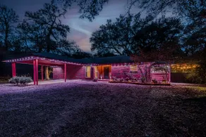 Brazos River Retreat: Fishing, Hot Tub, Sleeps 9 - Image 5