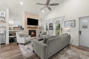 Modern cottage with covered deck grill & fireplace - walk to beach-bars-dining - Image 2