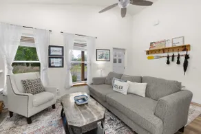 Modern cottage with covered deck grill & fireplace - walk to beach-bars-dining - Image 3