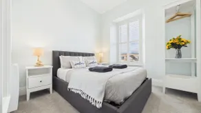 No 6 Croft House - 1 Bedroom Apartment - Tenby - Image 4