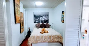 Quaint & Tranquil Subiaco 1 Bedroom Apartment - Image 2