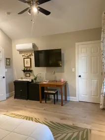 The Copper Barn Suite - Image 3