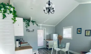 Private Studio Retreat | Hamptons Beaches-Wineries - Image 3